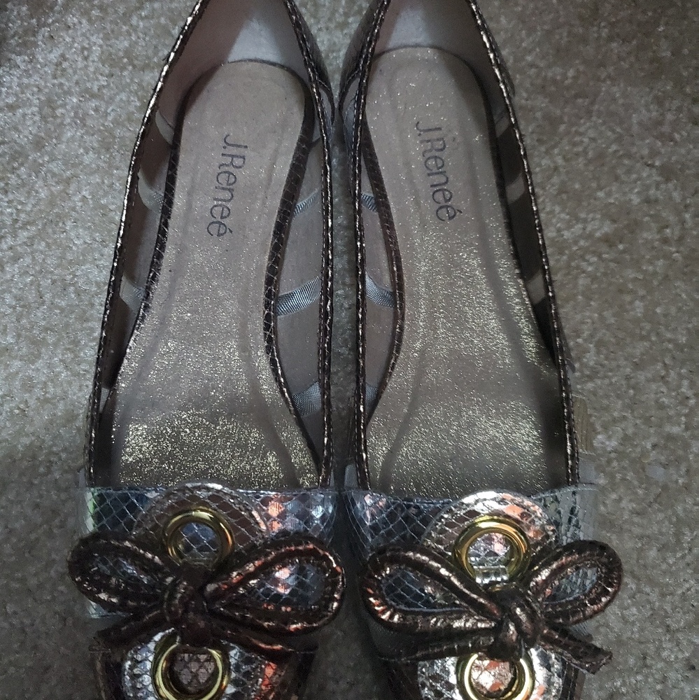 JRenee golden flats